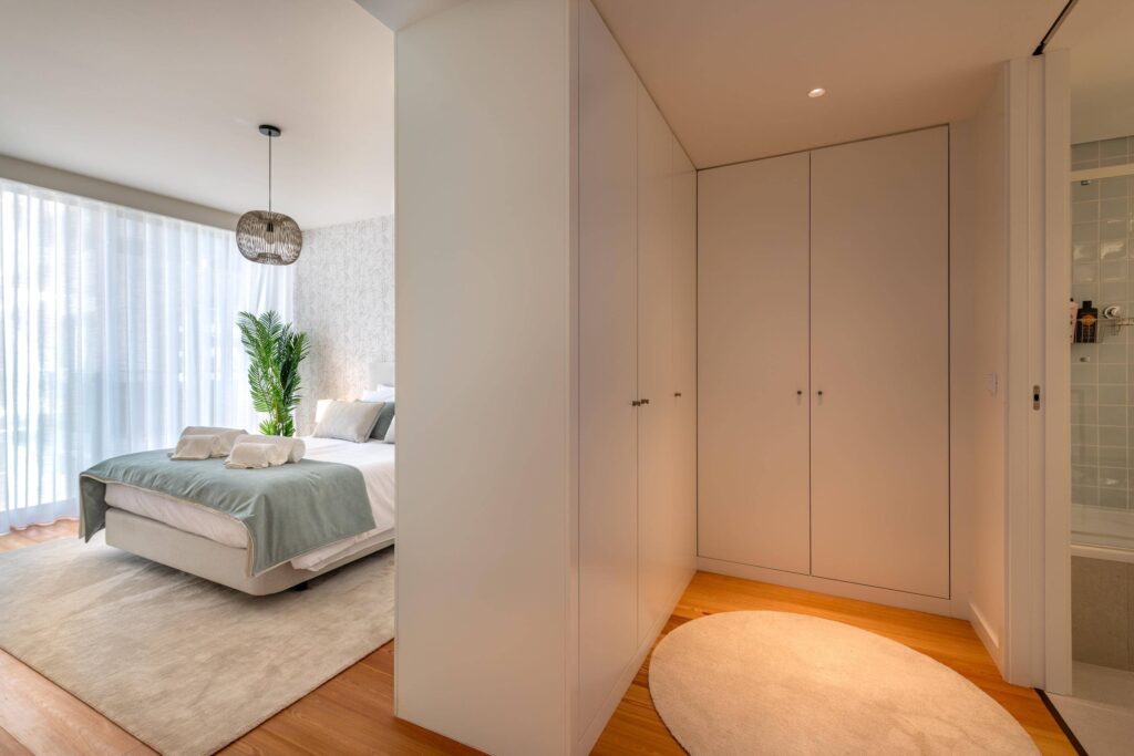 Chambre a coucher rénovée Ghibici Construction SARL